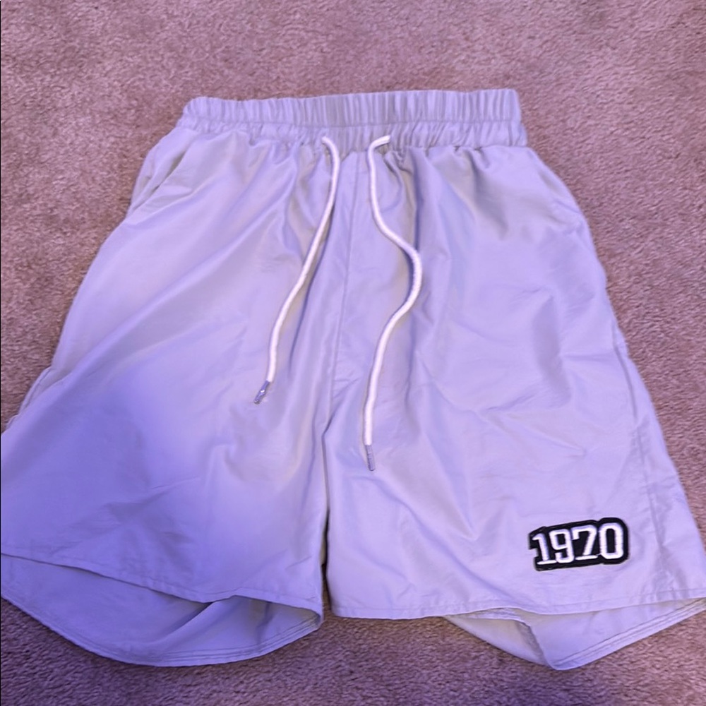 ROMWE Light Gray Elastic Waist Shorts